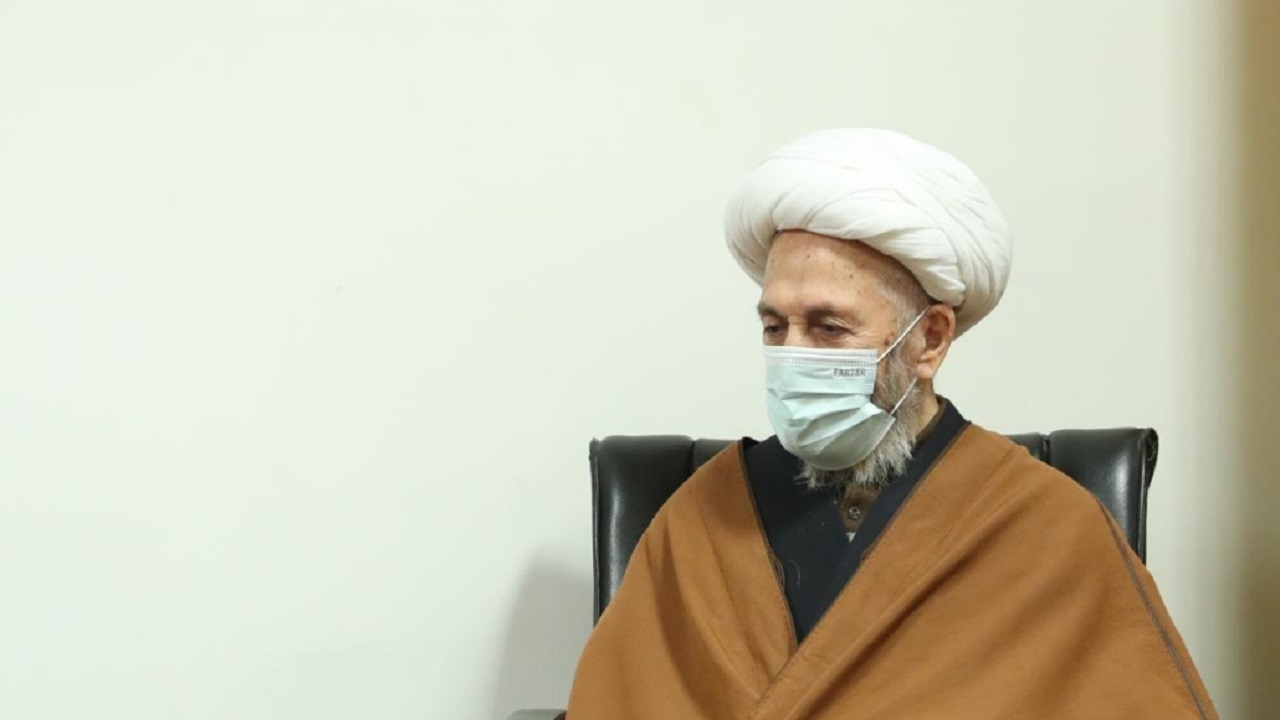 پیام آیت الله جعفر سبحانی به همایش کریمه اهل بیت (س)