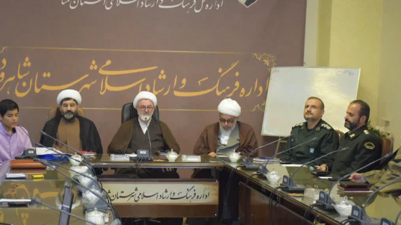 نشست‌های شورای فرهنگ عمومی از نظر شکل و محتوا نیازمند تغییر است