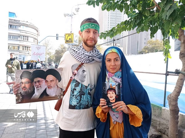 جوان آمریکایی