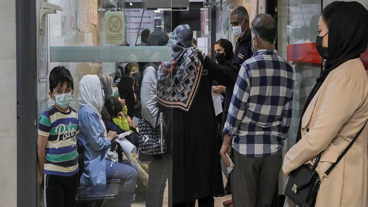 مراجعه روزانه ۳۰۰ نفر با علائم آنفولانزا و کرونا به مراکز درمانی استان اردبیل