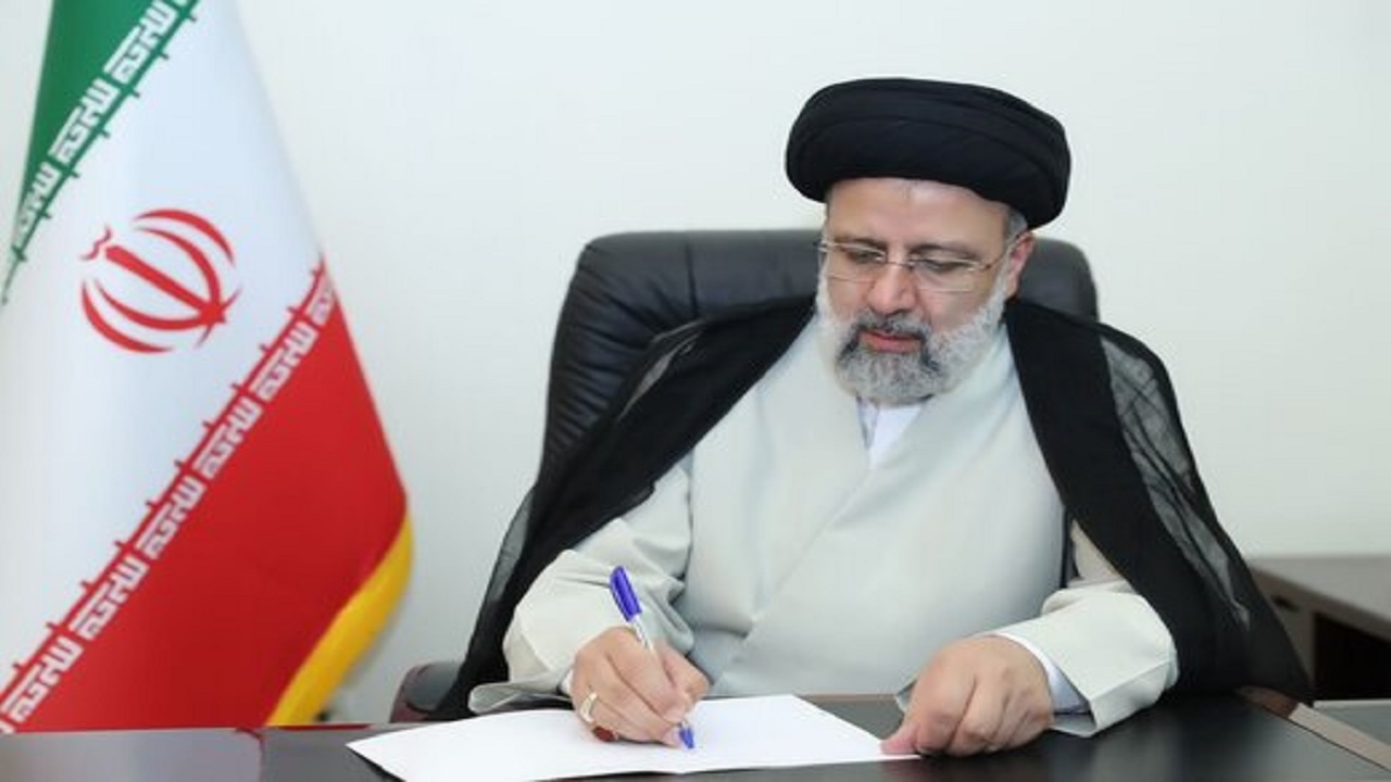 ابلاغ مصوبه انتخاب دو عضو جدید هیأت نظارت بر ضوابط نشر کتاب برای اجرا توسط رئیسی