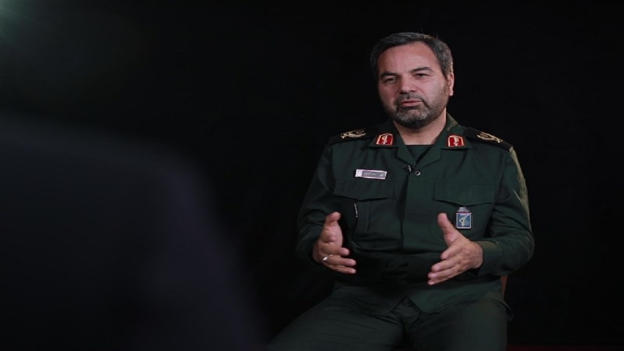 توضیحات فرمانده فضایی نیروی هوافضای سپاه درخصوص ماهواره بر قائم ۱۰۰