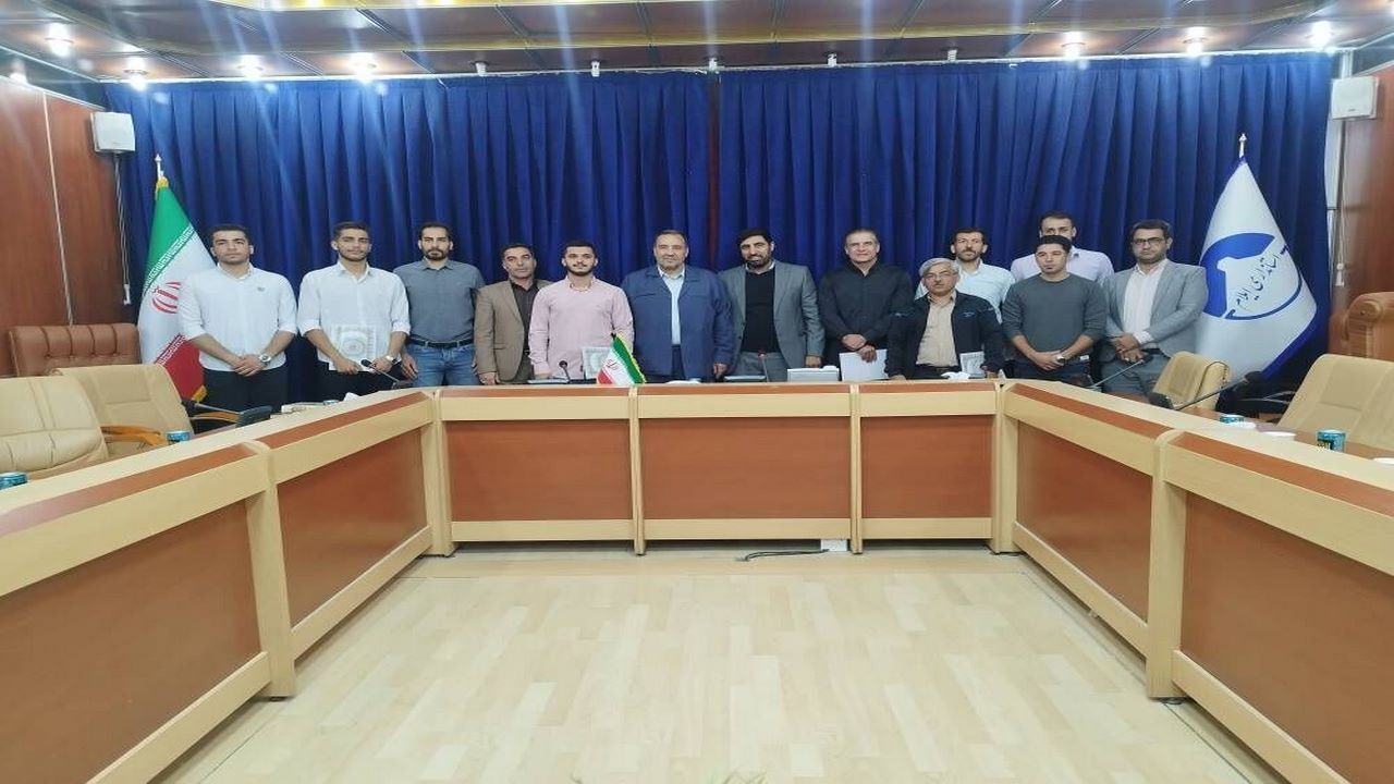 شرکت‌های نفت و گاز از تیم هاکی حمایت کنند