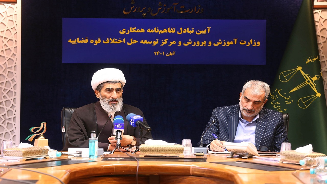 معلمان مهم‌ترین عامل تولید سرمایه انسانی هستند