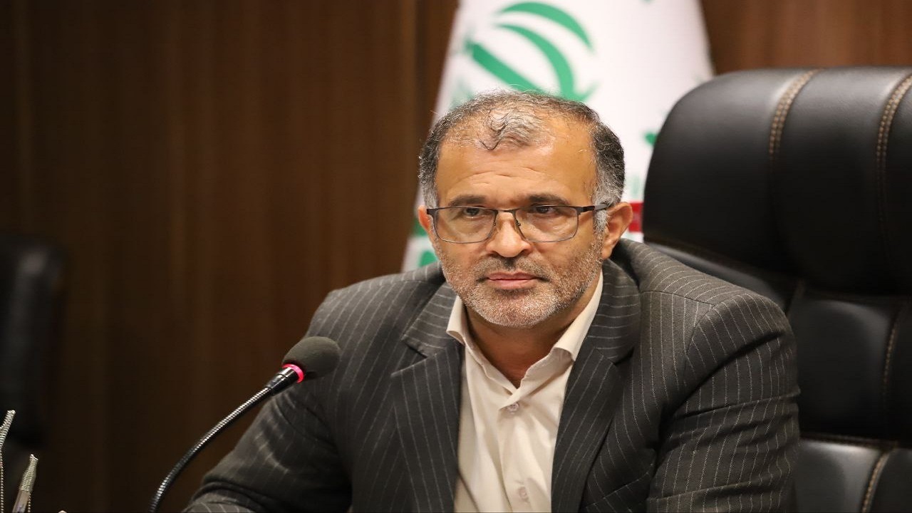 کنده کاری‌ها در رشت بدون ترمیم رها می‌شوند