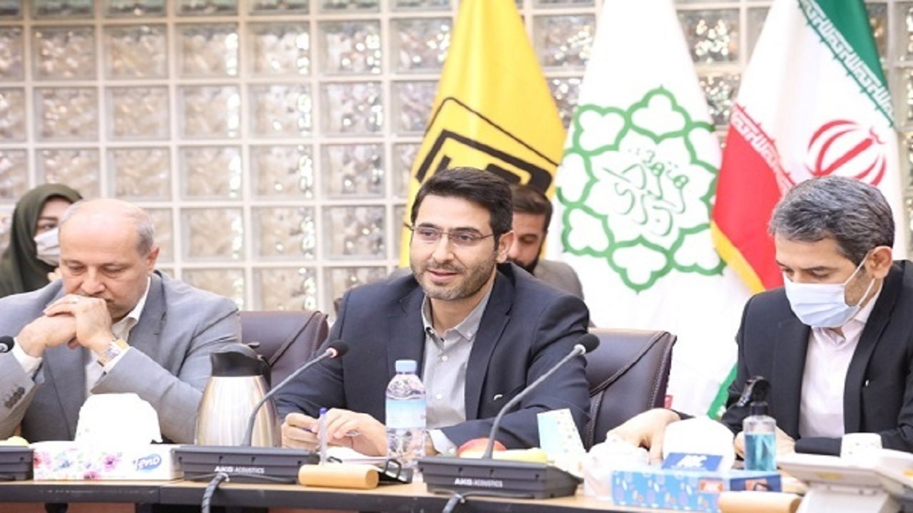 پله برقی‌ها و آسانسور‌های خط یک مترو در مدار خدمت رسانی