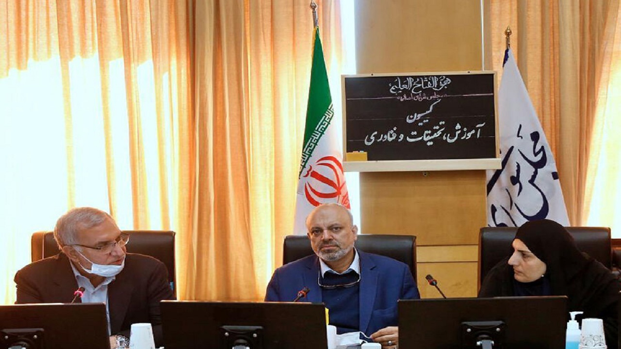 پاسخگویی وزرای بهداشت و آموزش و پرورش به هفت سوال نمایندگان مجلس
