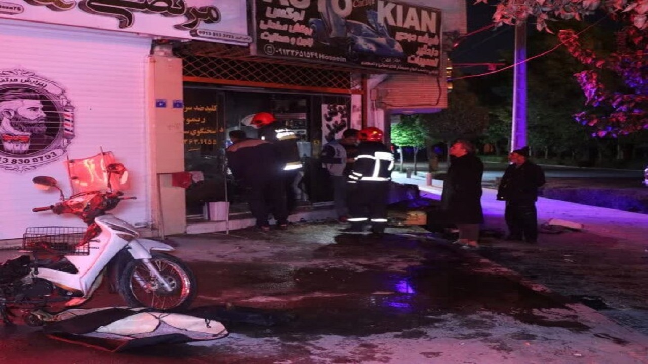 حریق مغازه در اصفهان