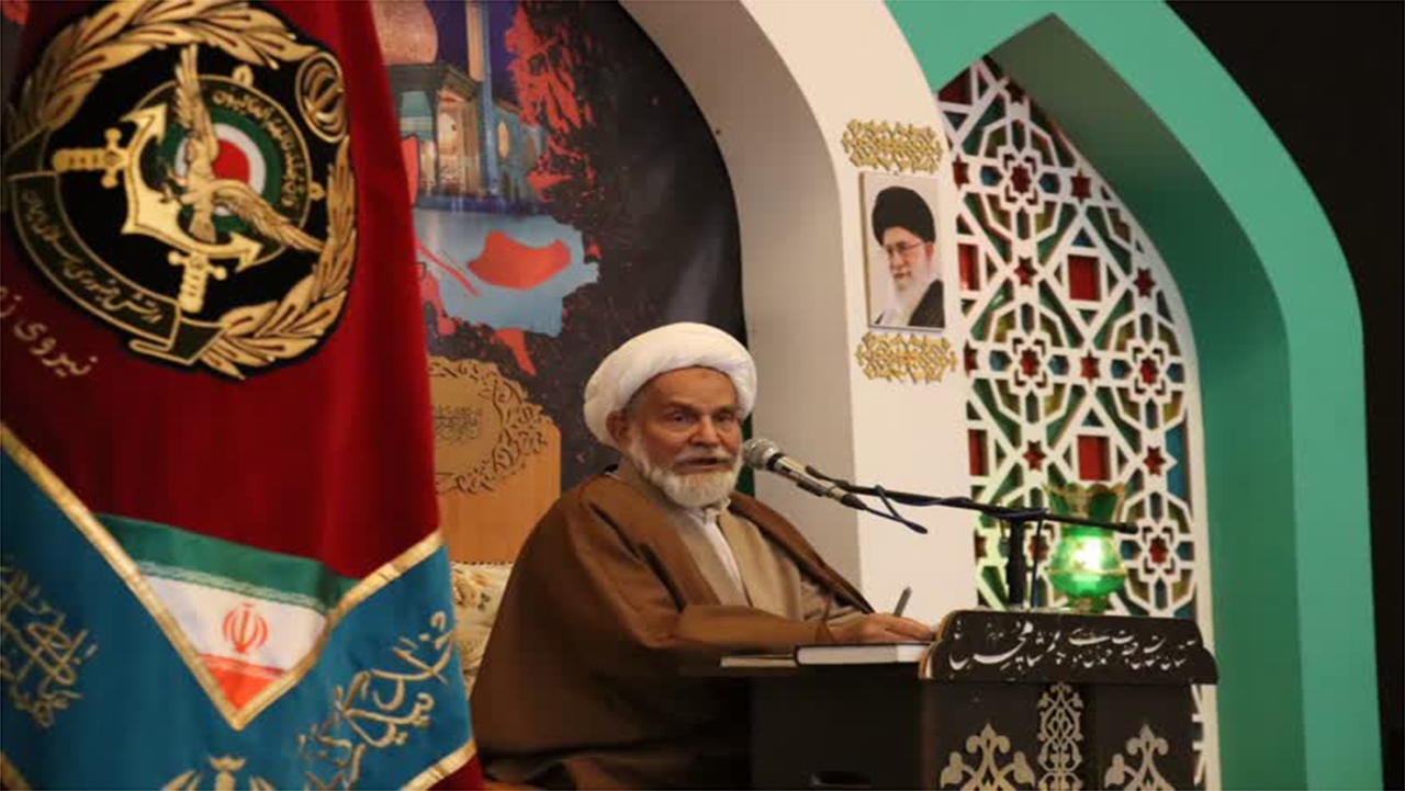 فتنه‌ها باعث می‌شود چهره‌های نفاق، نفوذی ها و دشمن آشکار شود