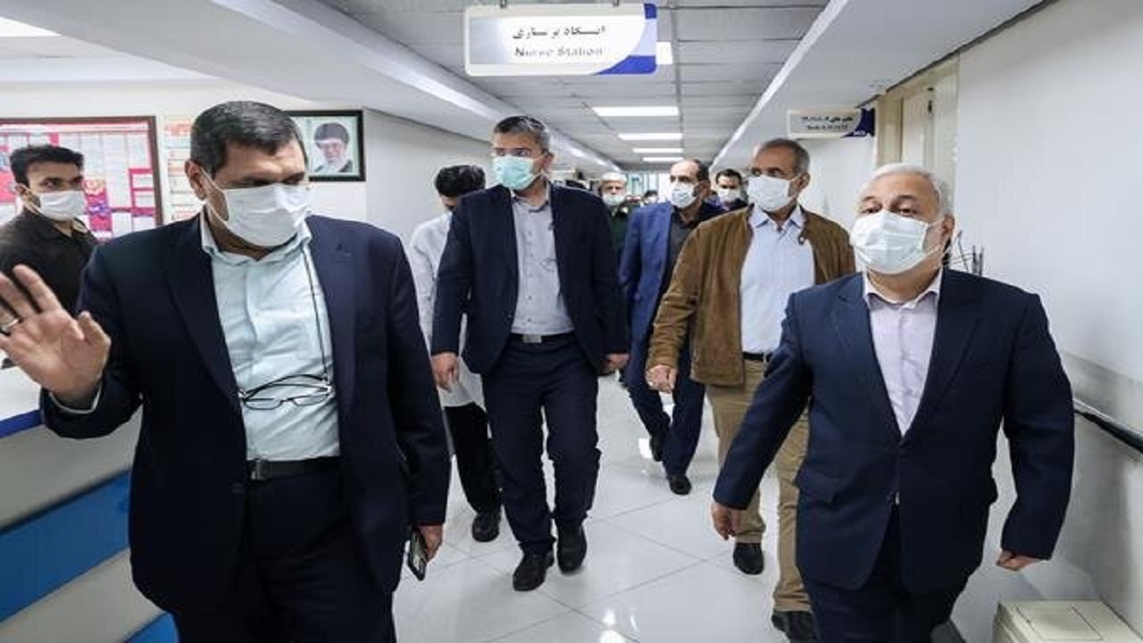 عیادت نمایندگان مجلس از مجروحان نیروی انتظامی