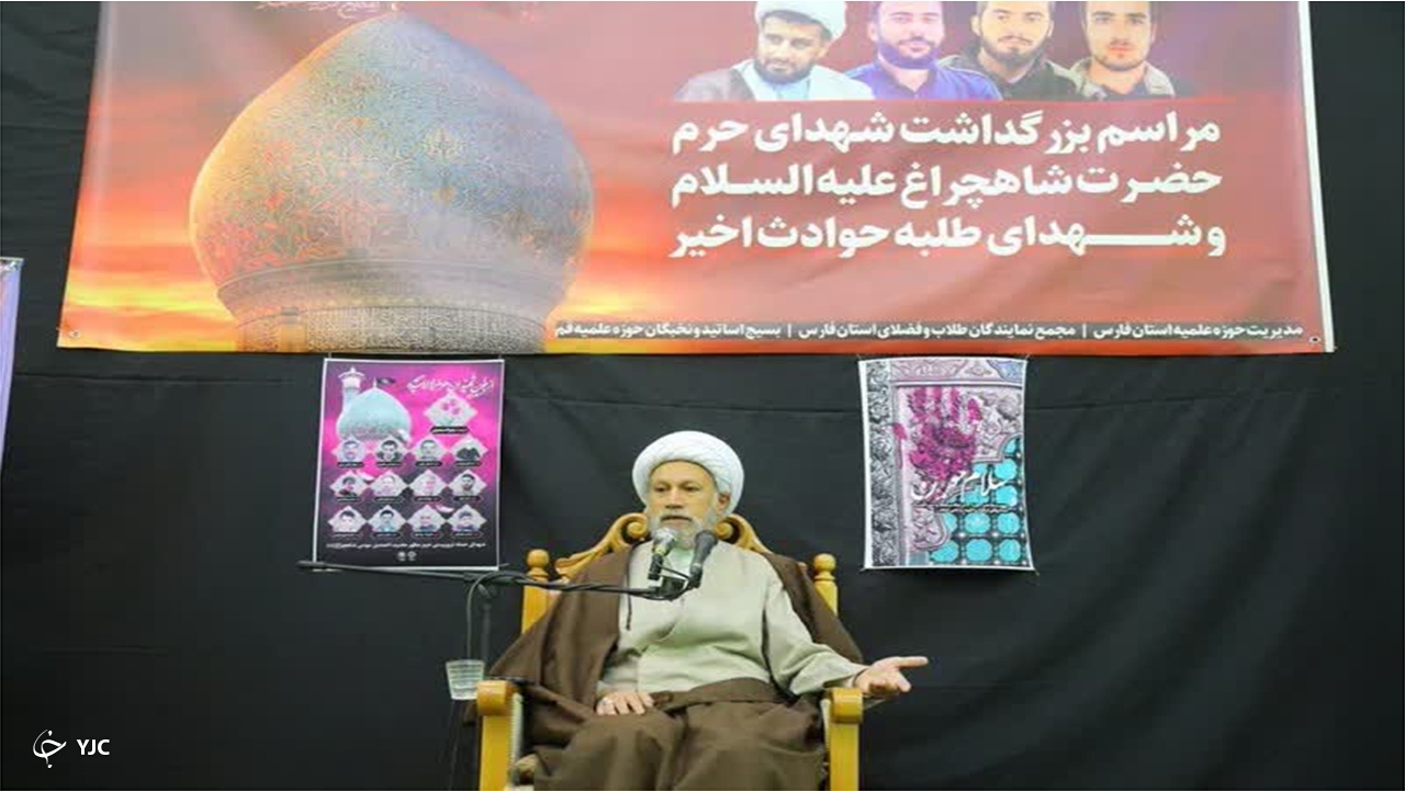 نباید میدان فضای مجازی را خالی بگذاریم تا دشمن پیش‌روی کند 