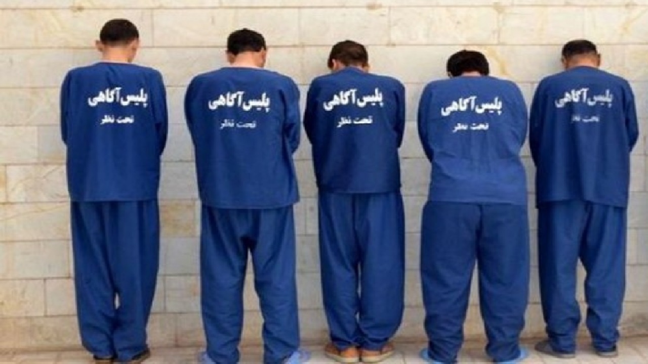 دستگیری اعضای باند سارقان با ۴۳ فقره سرقت در اراک