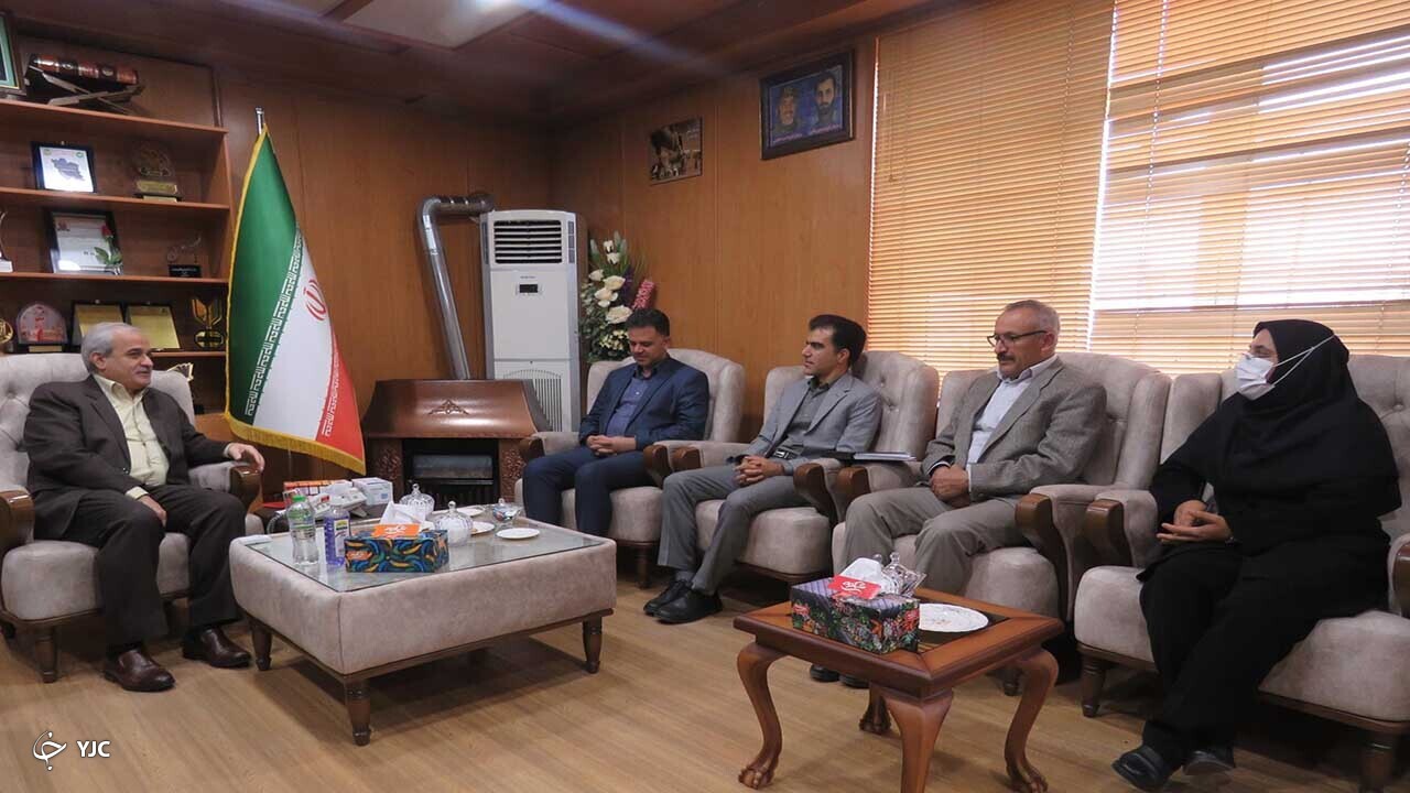 دیدار مدیرکل هواشناسی آذربایجان غربی با فرماندار مهاباد