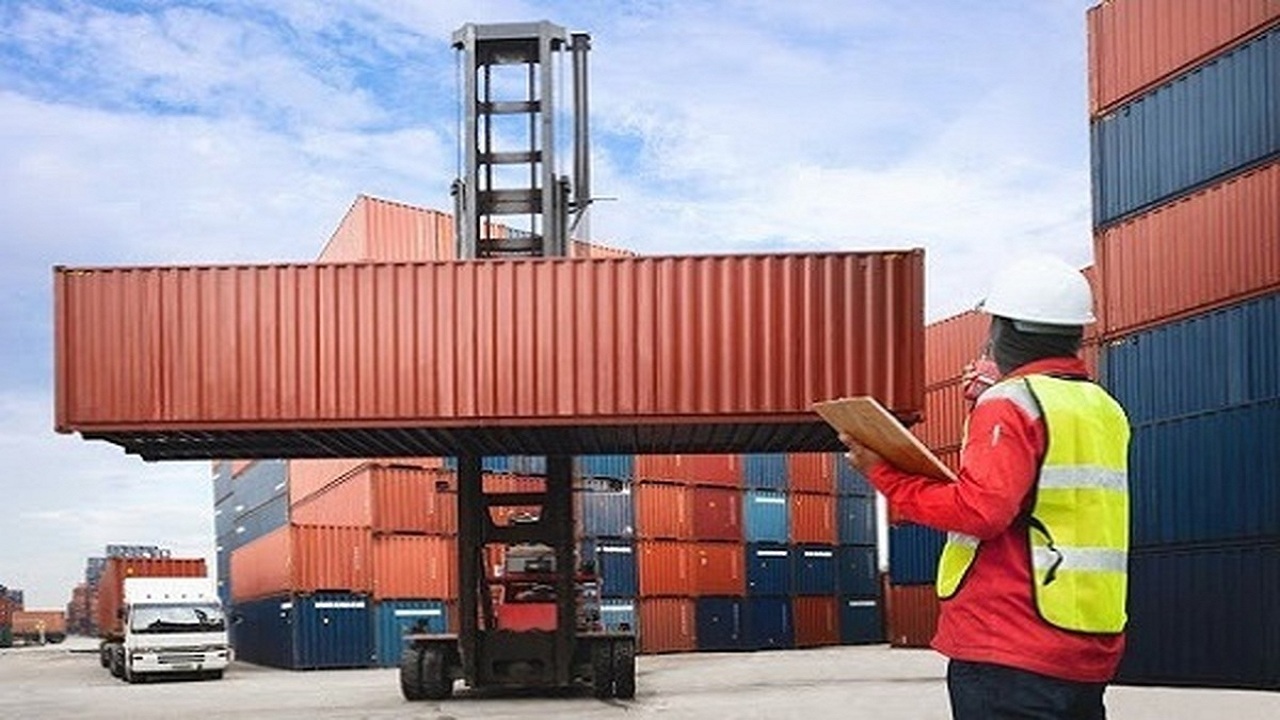 نزدیک به یک میلیارد دلار صادرات کالا از گمرکات آذربایجان غربی
