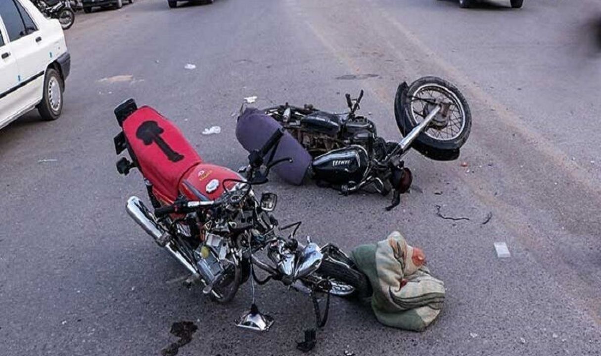 برخورد ۲ موتورسیکلت در جاده اهواز یک کشته بر جای گذاشت