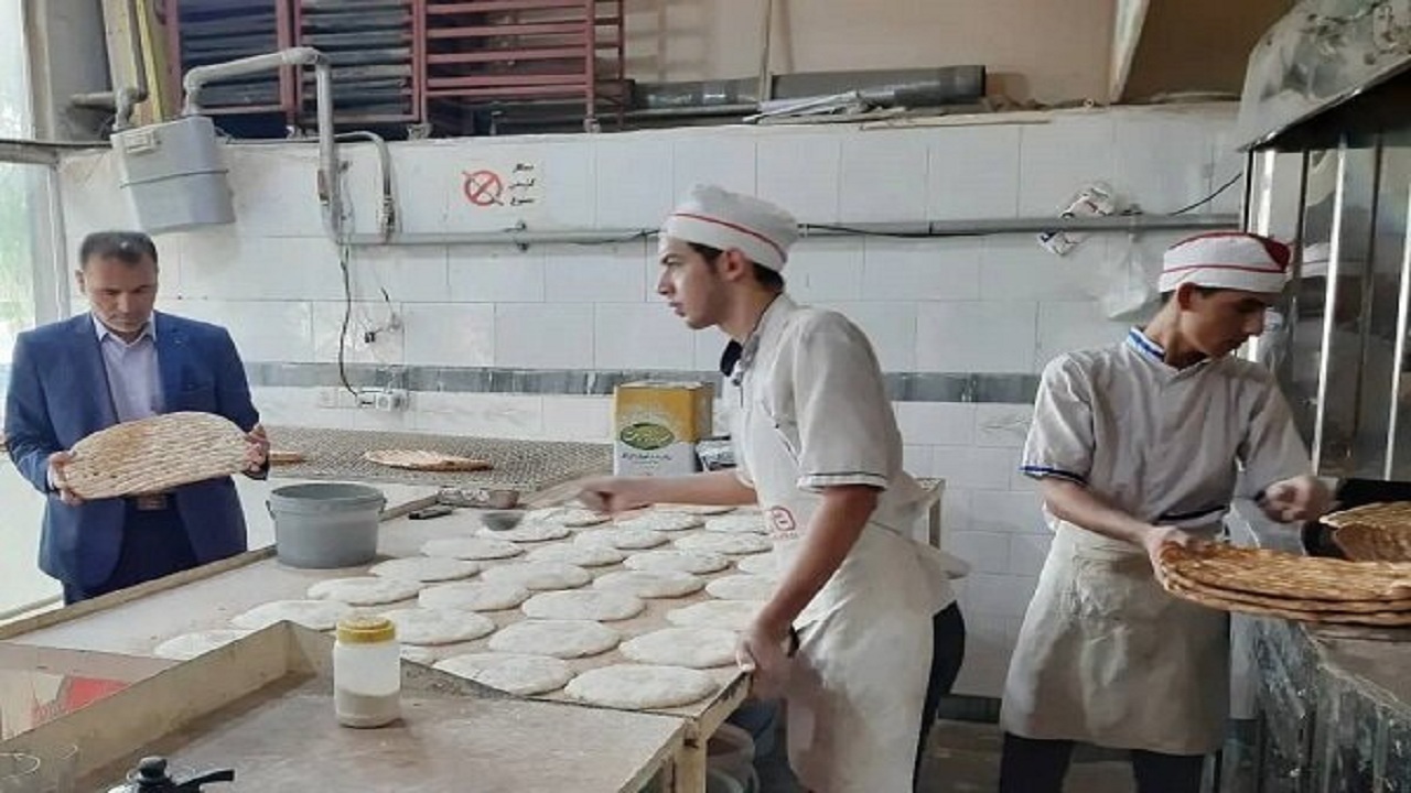 بیش از ۲ هزار و ۵۰۰ پرونده تخلف نانوایی آذربایجان غربی تشکیل شد