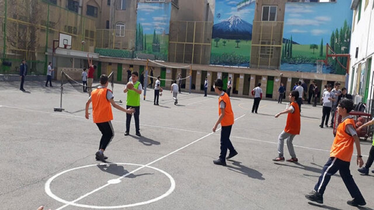 ۳۶ هزار مربع بر سرانه فضای ورزشی مدارس آذربایجان غربی افزوده شد