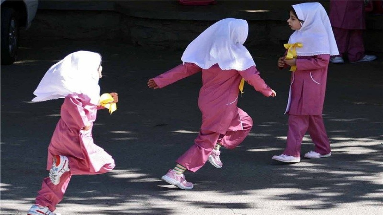 حق بیمه دانش آموزان برای هر نفر ۳۰۰ هزار ریال تعیین شده است
