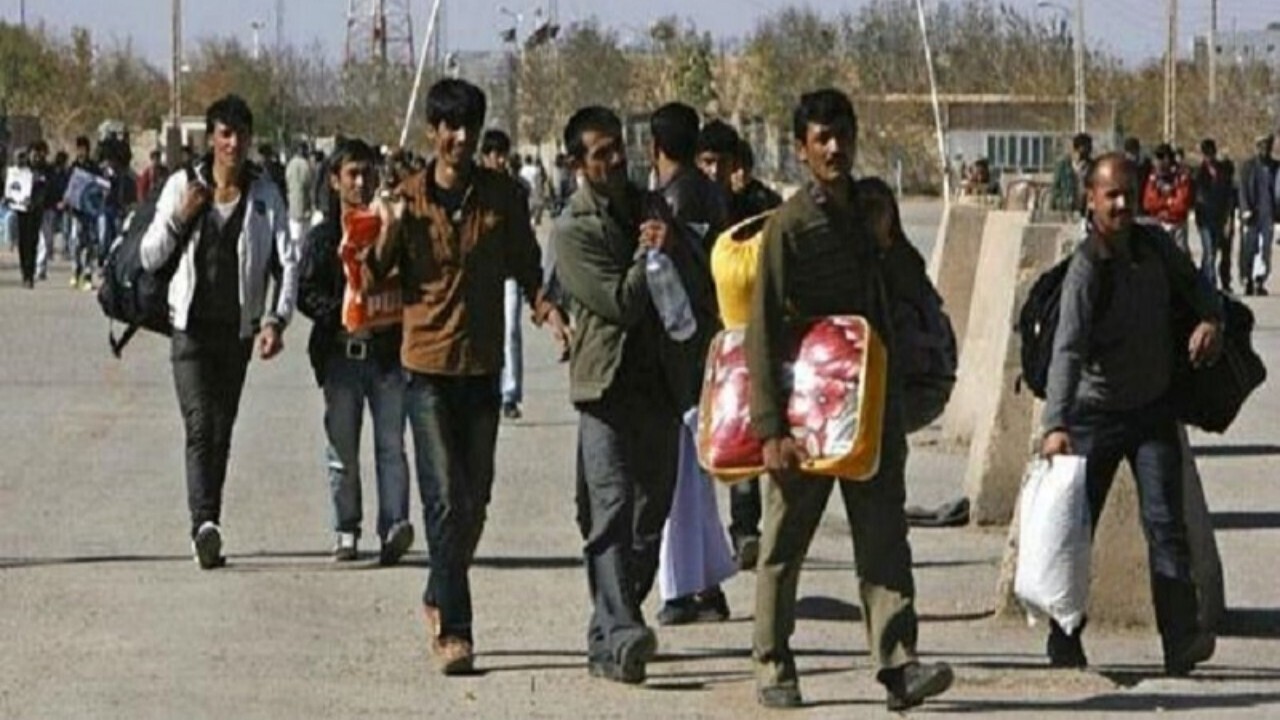طی یک ماه گذشته ۳۴ هزار مهاجر افغانستانی به کشورشان بازگشته‌اند + فیلم