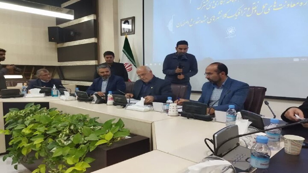 امضای تفاهم‌نامه همکاری بین شهرداری کلان‌شهرهای اصفهان و مشهد