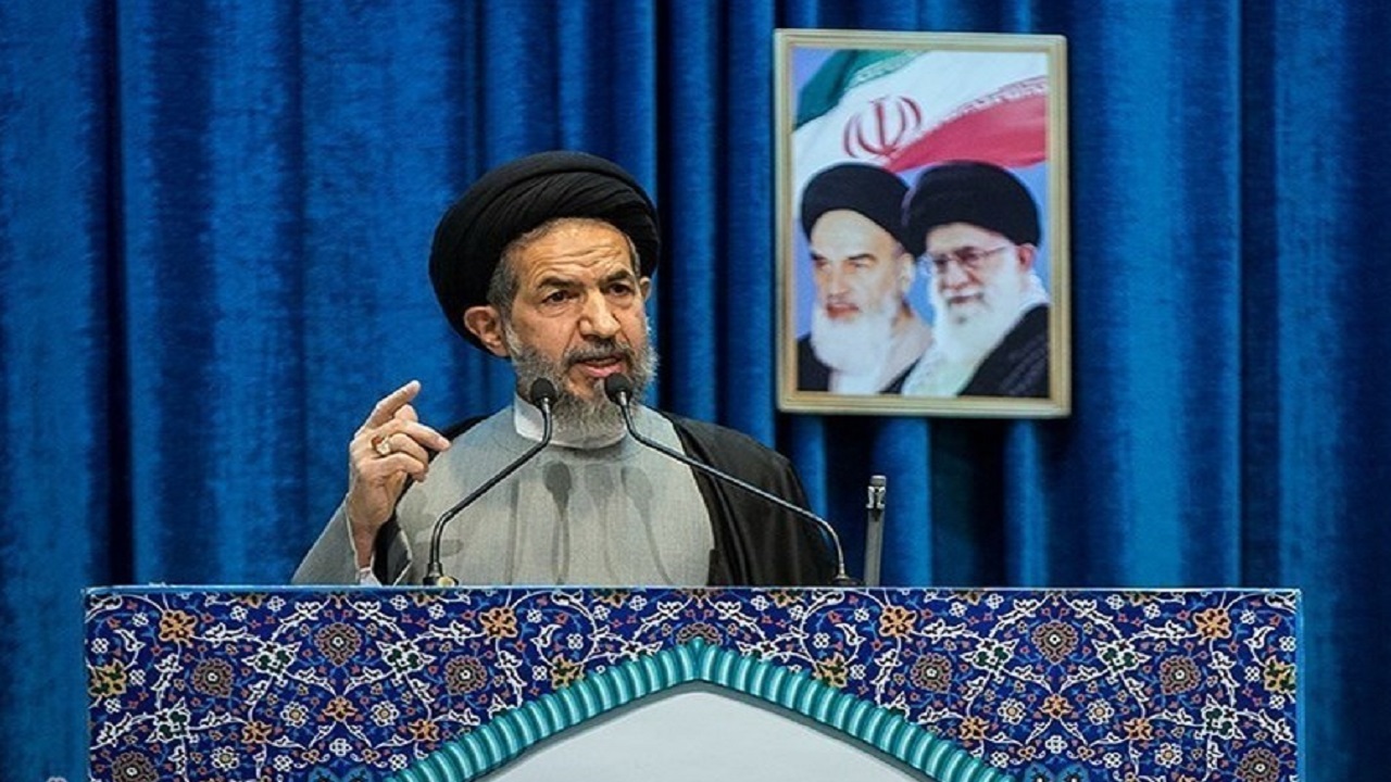 سمت‌های کلیدی کشور را به دست کسانی بسپاریم که امین باشند
