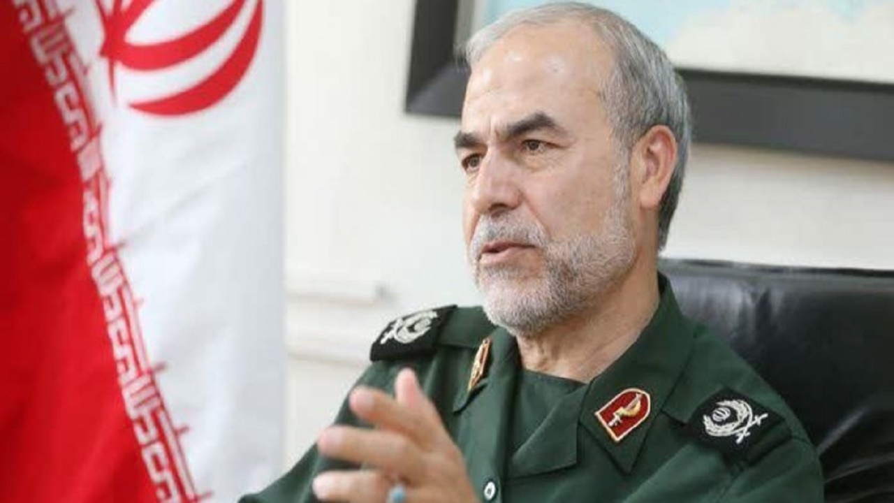 تمام دشمنان، برای مقابله با نظام جمهوری اسلامی با یکدیگر متحد شده‌اند