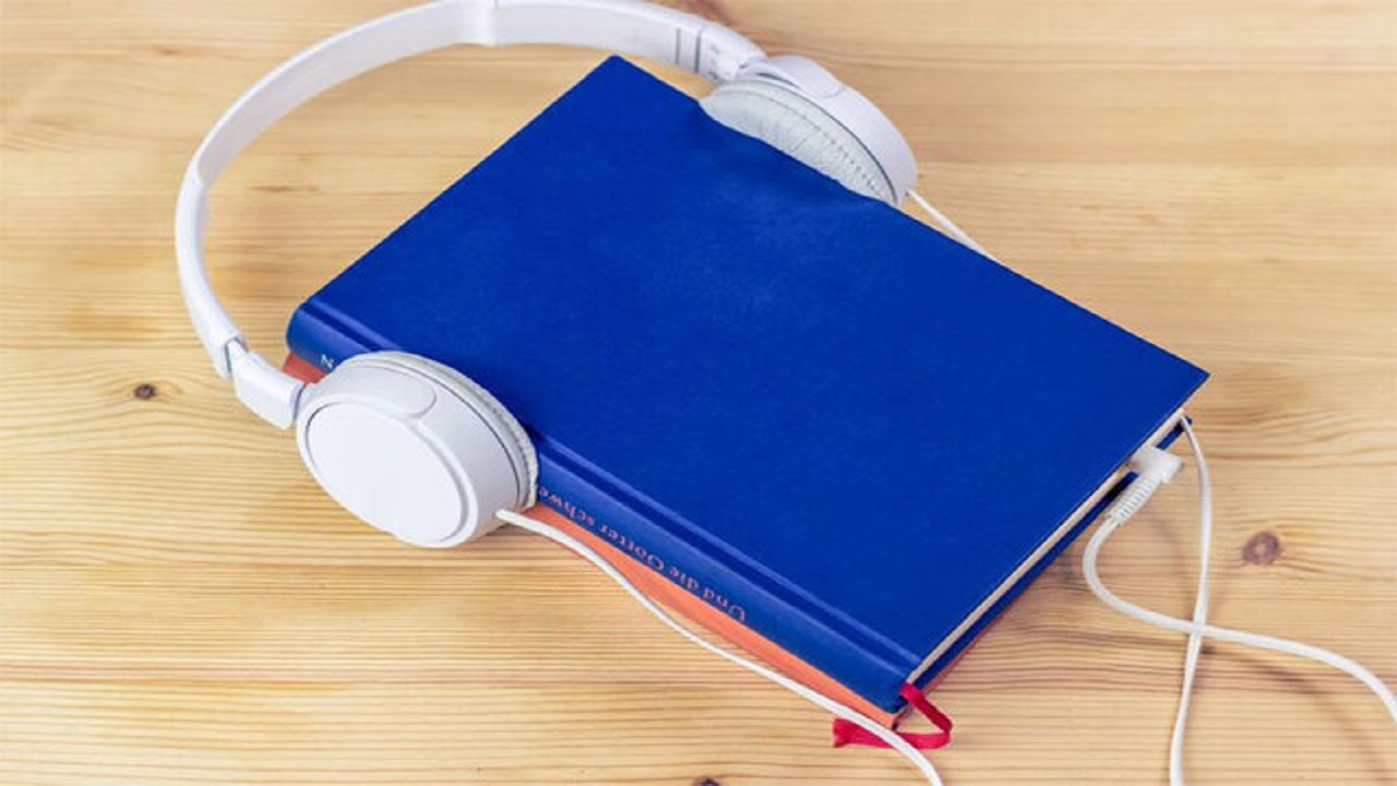کتابخانه های آذربایجان غربی بیش از ۱۲ هزار و ۵۰۰ کتاب گویا دارد