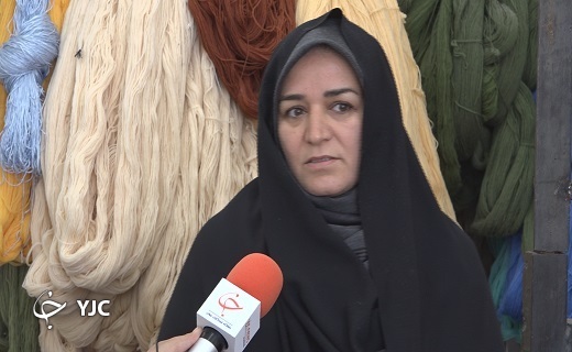 خانم جوادی قالی باف