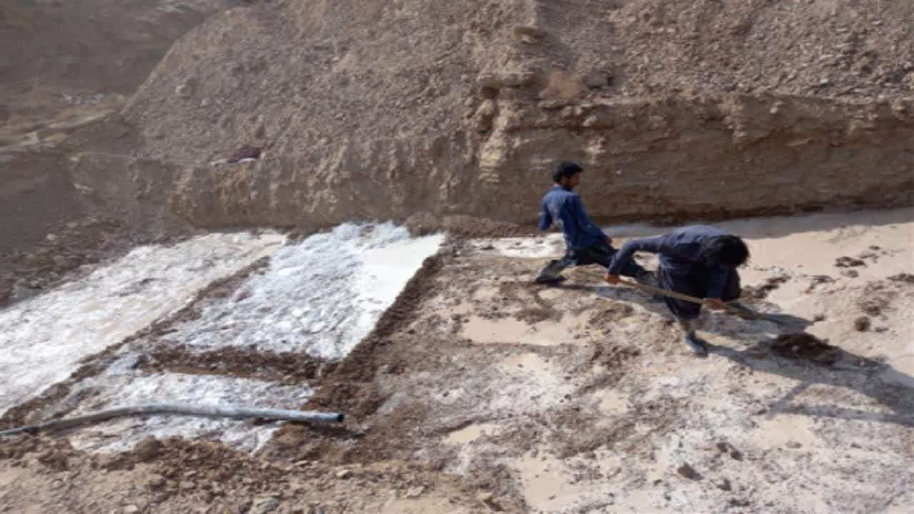ساخت یک آب انبار جدید در پناهگاه حیات وحش کمکی در بهاباد