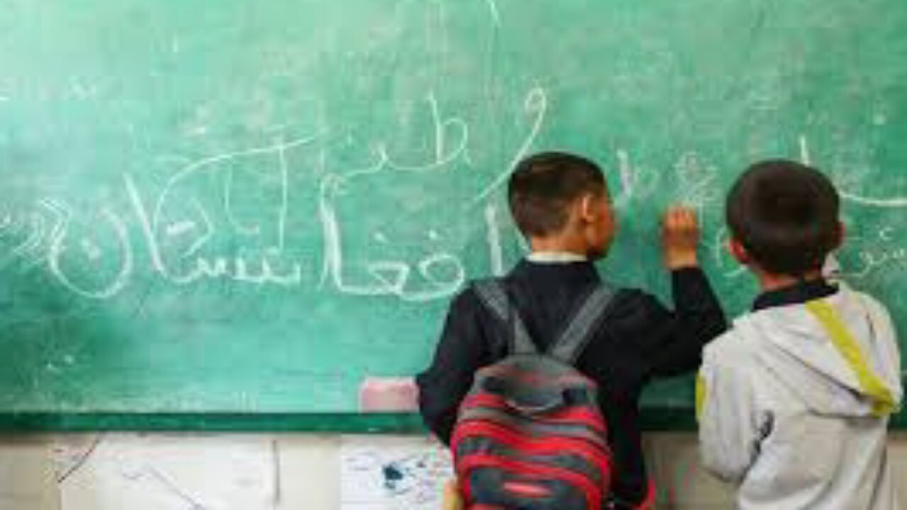 کمبود فضا و تجهیزات آموزشی در اولویت است + فیلم