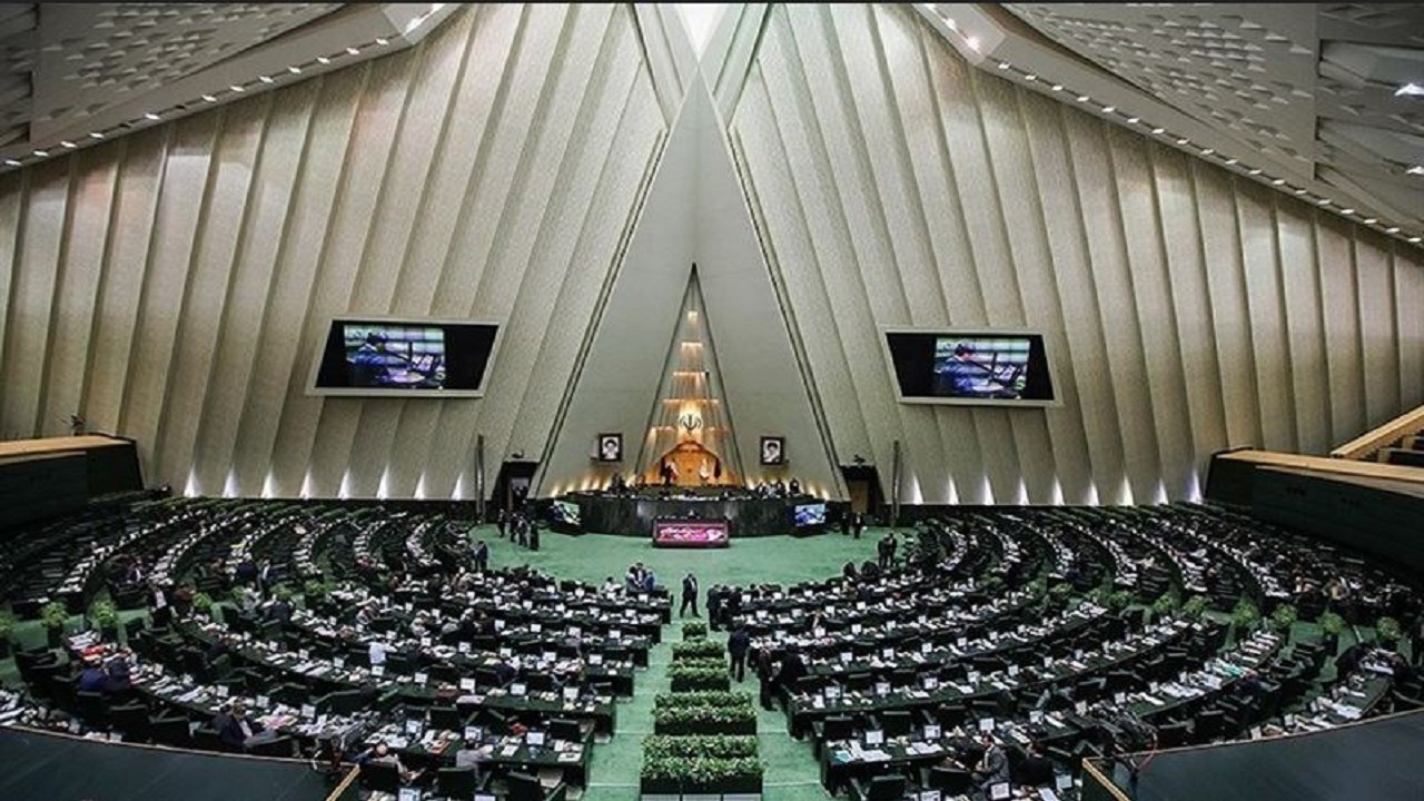 طرح حمایت مالی از افشاگران فساد در دستورکار امروز مجلس