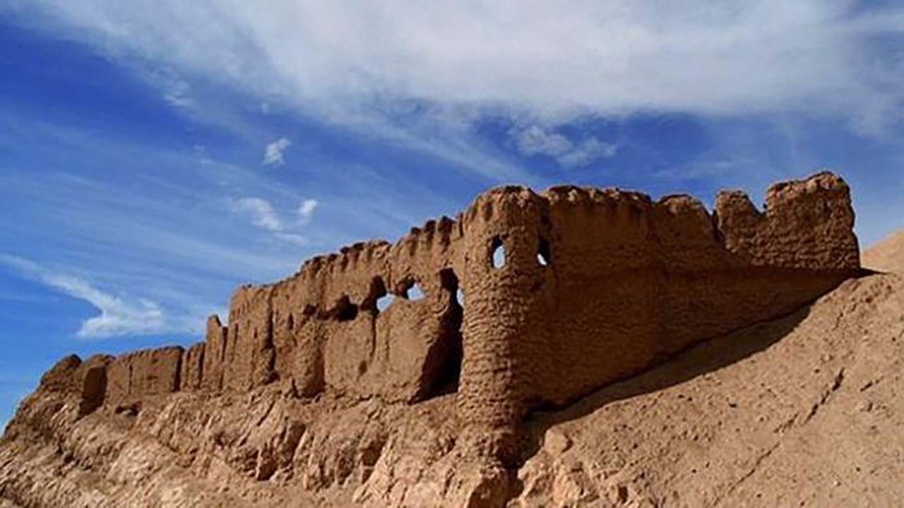 استقبال گردشگران فرانسوی از جاذبه های گردشگری و تاریخی فهرج