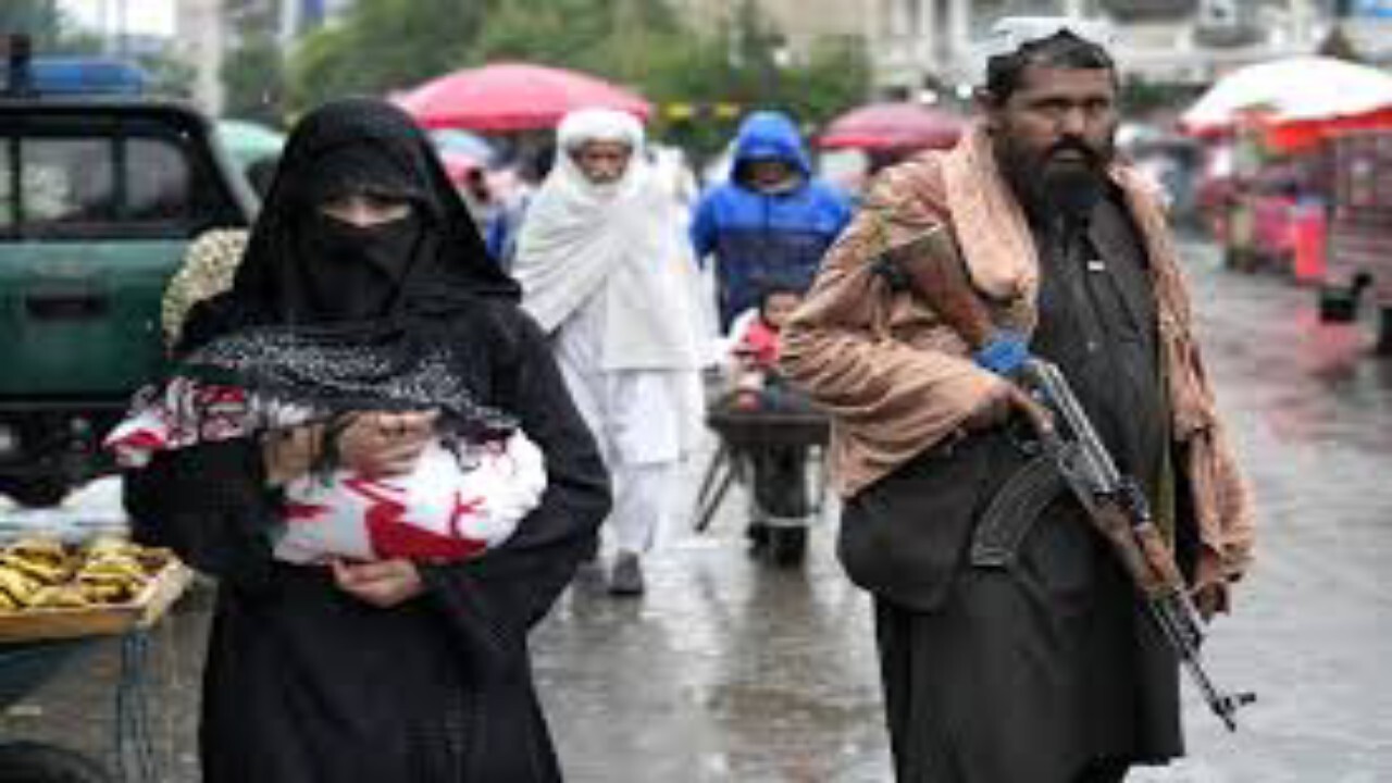 طالبان برای زنان محدودیت های جدیدی وضع کردند
