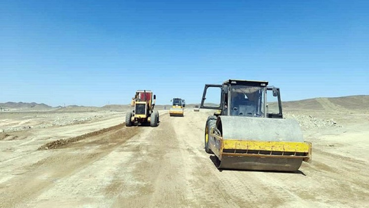 بهره برداری از ۲۶ کیلومتر بزرگراه در مسیر میرجاوه-زاهدان-بم تا پایان سال ۱۴۰۱