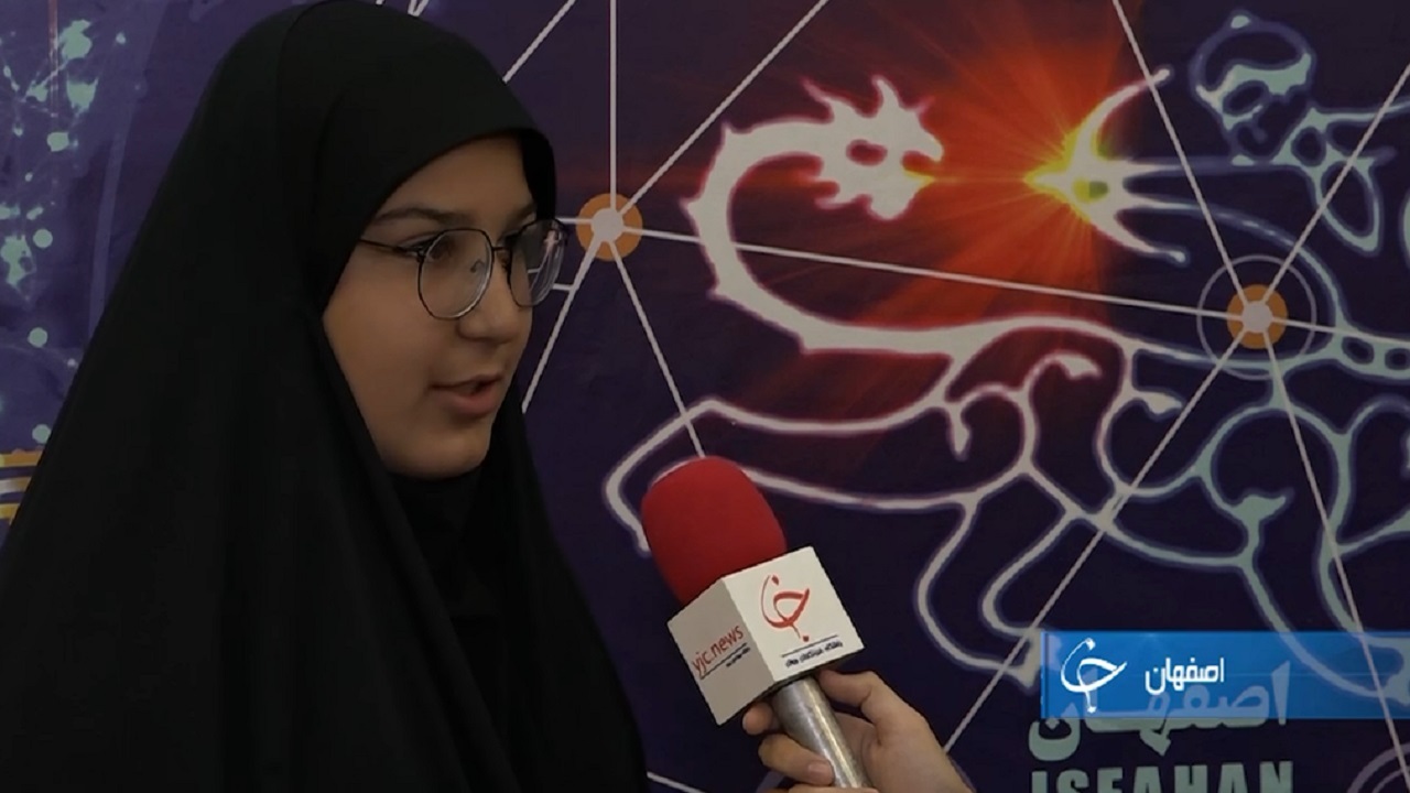 جایزه چشم بادامی‌ها برای نقاش نوجوان