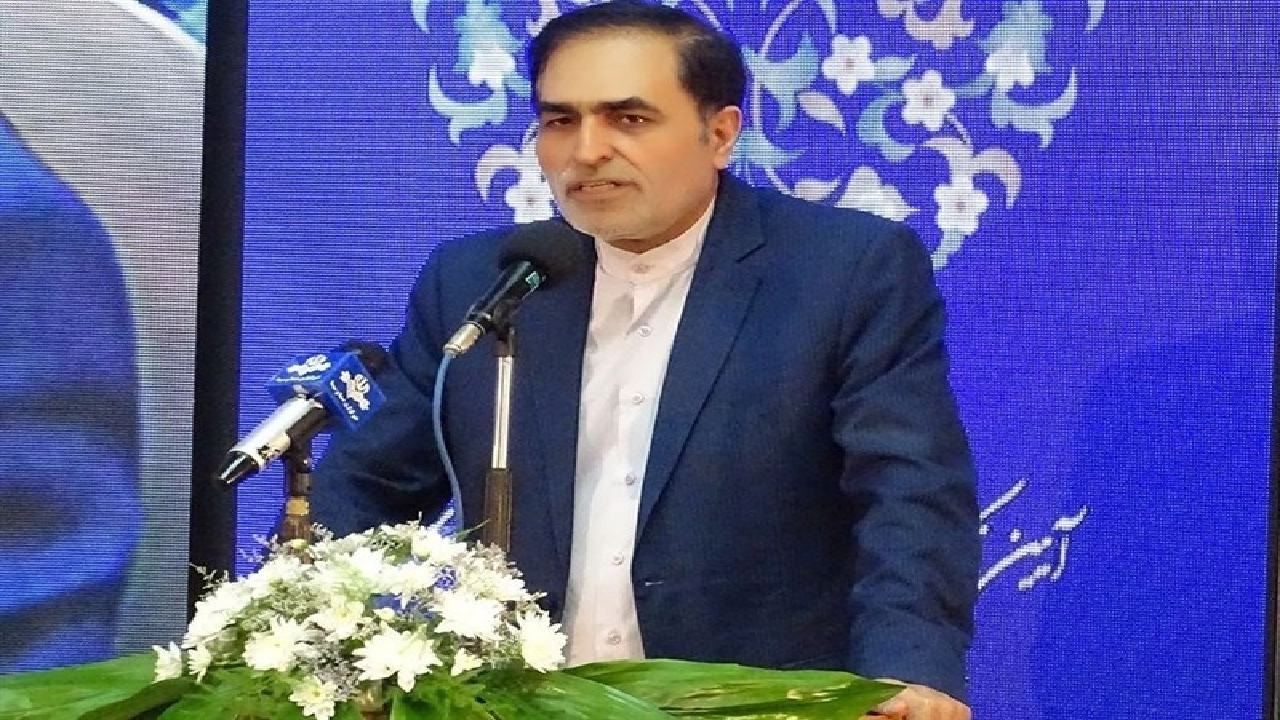 عدالت‌محوری و هویت‌محوری دو راهبرد اصلی‌رسانه است