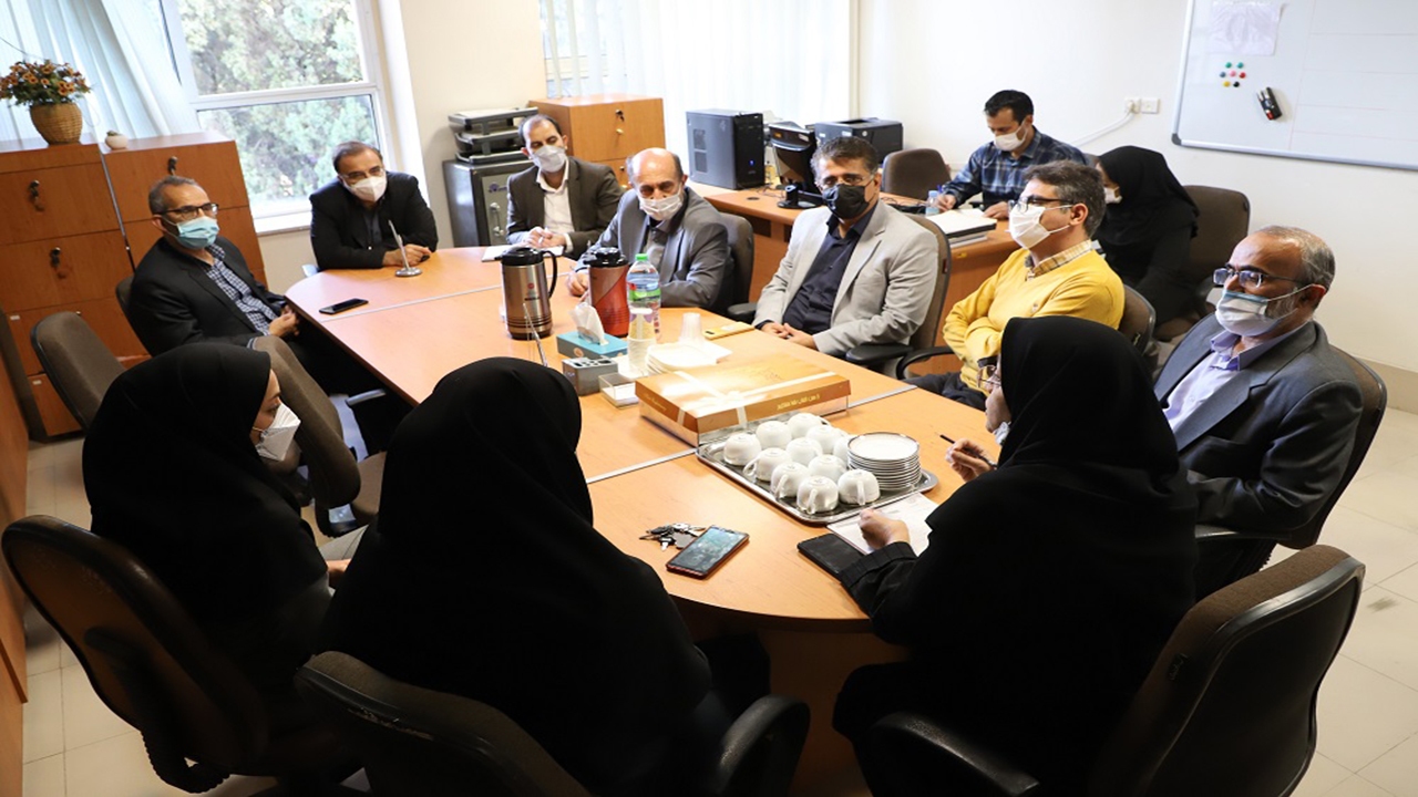 نقش تاثیرگذار دانش اساتید دانشکده پزشکی شیراز در حوزه‌های پزشکی کشور