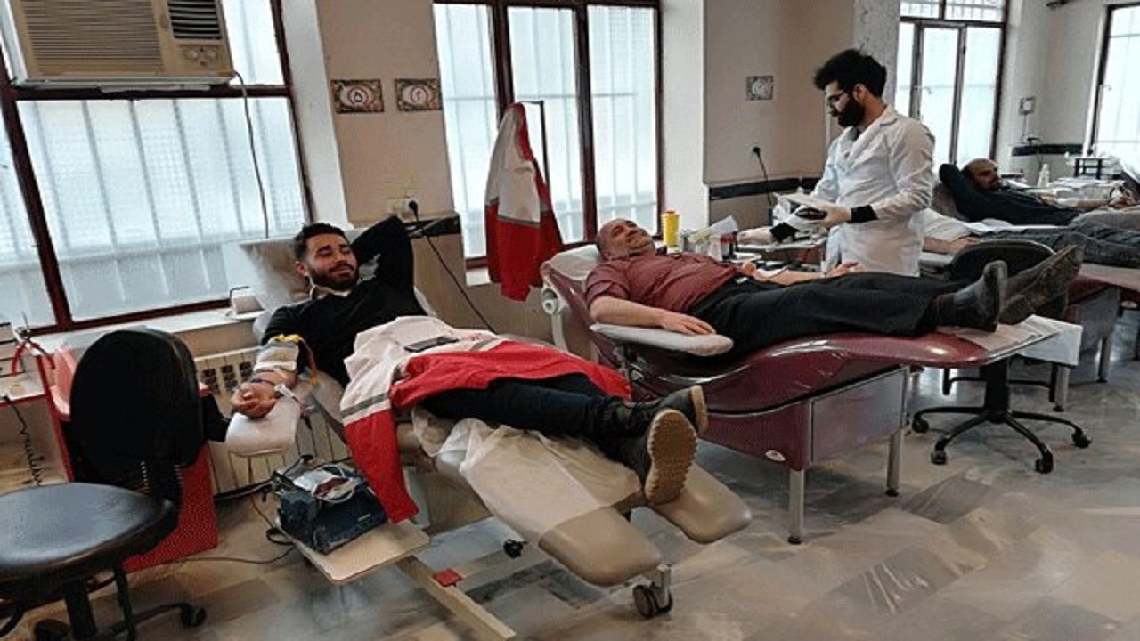 سرمای هوا ، بازار اهدای خون در قم را کاهش داد
