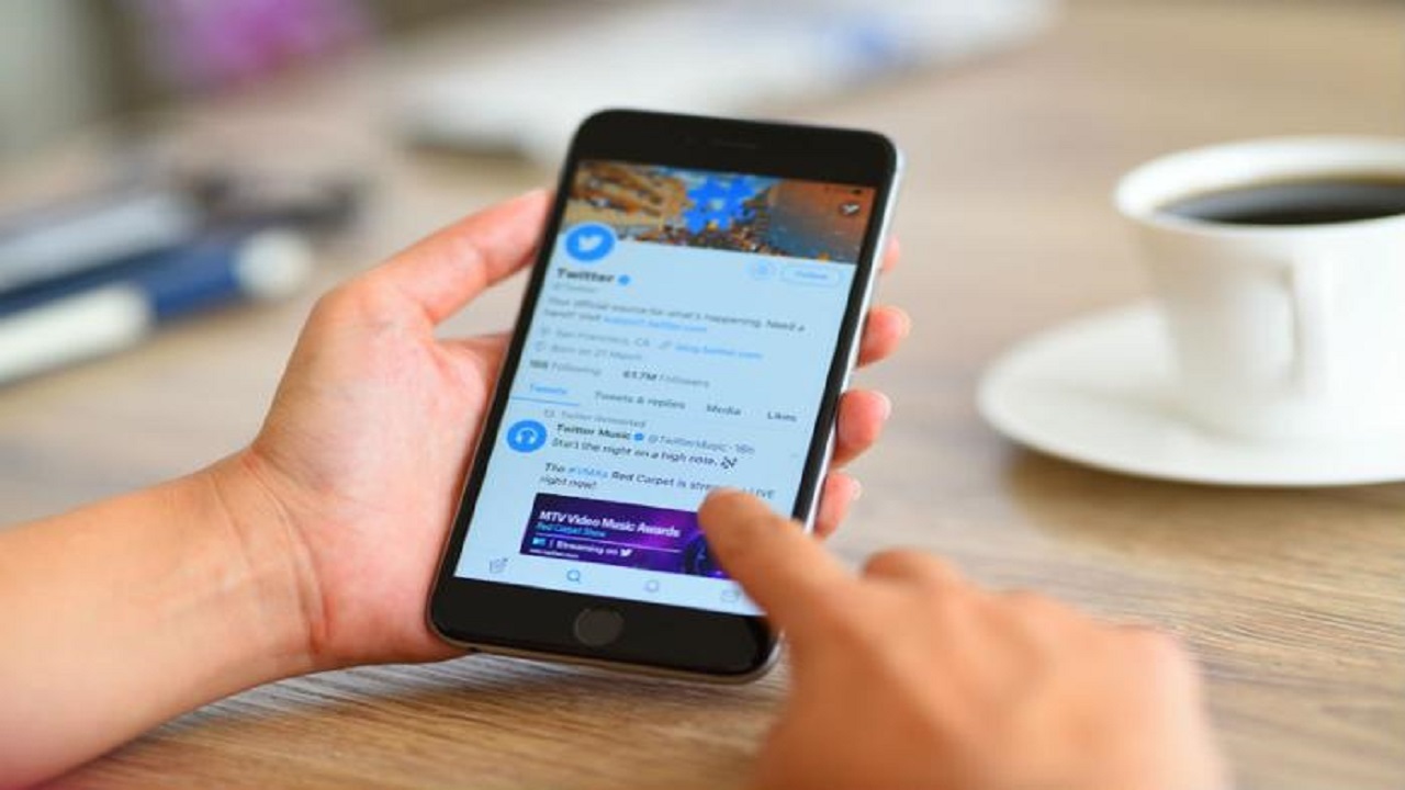 نحوه حذف دنبال کنندگان جعلی و ربات‌ها در توئیتر