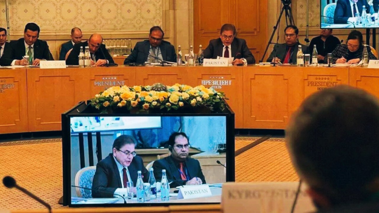 مخالفان سیاسی در افغانستان باید آشتی کنند