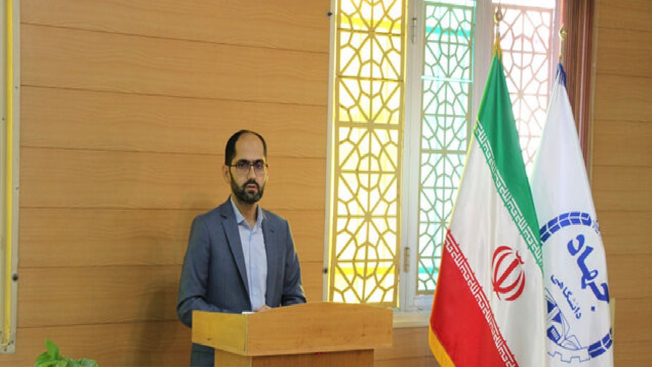 رونمایی از ۳ عنوان کتاب انتشارات جهاددانشگاهی