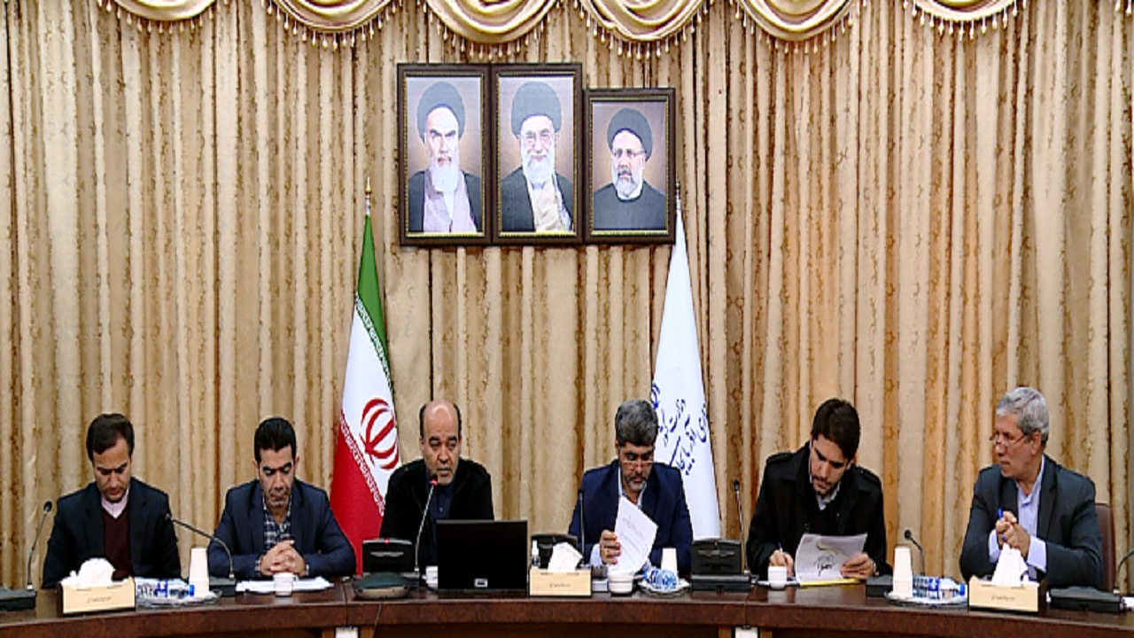 انتقاد از همکاری نکردن بانک‌ها با نهاد‌های اشتغالزای آذربایجان شرقی