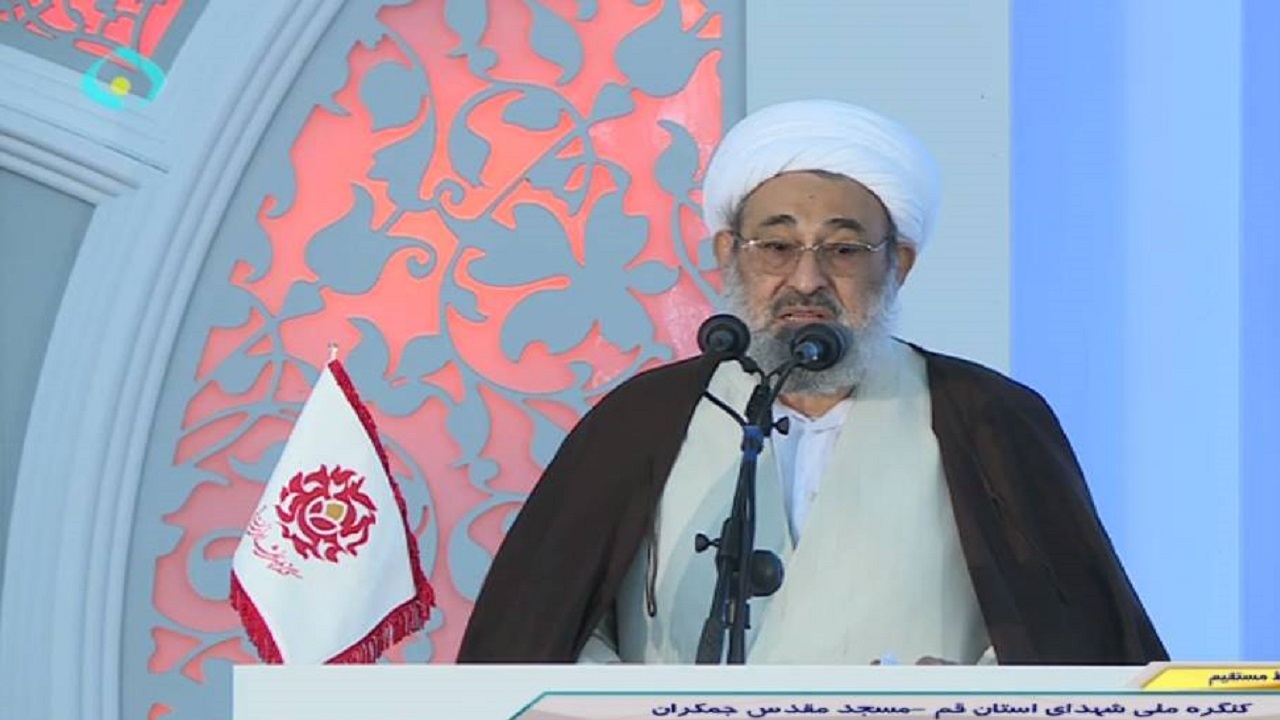 آغاز کنگره ملی بزرگداشت ۶۰۹۰ شهید استان قم