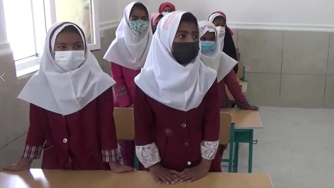 بهره برداری یک مدرسه در بخش سندرک