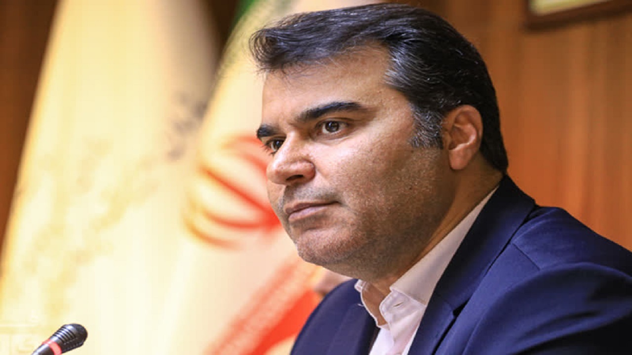 نظام اداری باید برای حرکت به سمت توسعه متحول شود