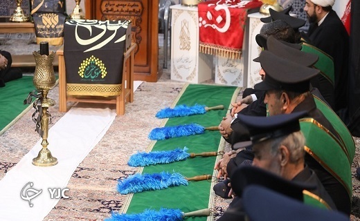 غبارروبی حرم مطهر امامزاده موسی مبرقع(ع)+تصاویر