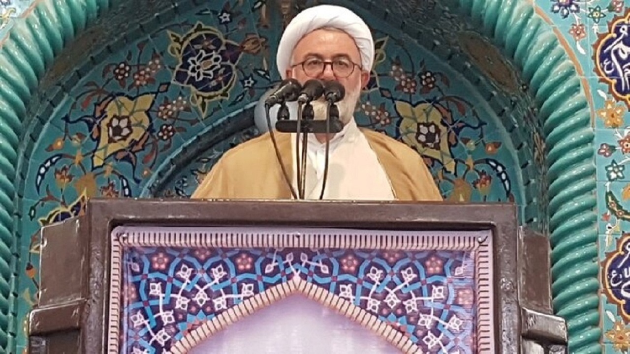 جنگ ترکیبی دشمن با حضور و همبستگی ملت شکست می‌خورد