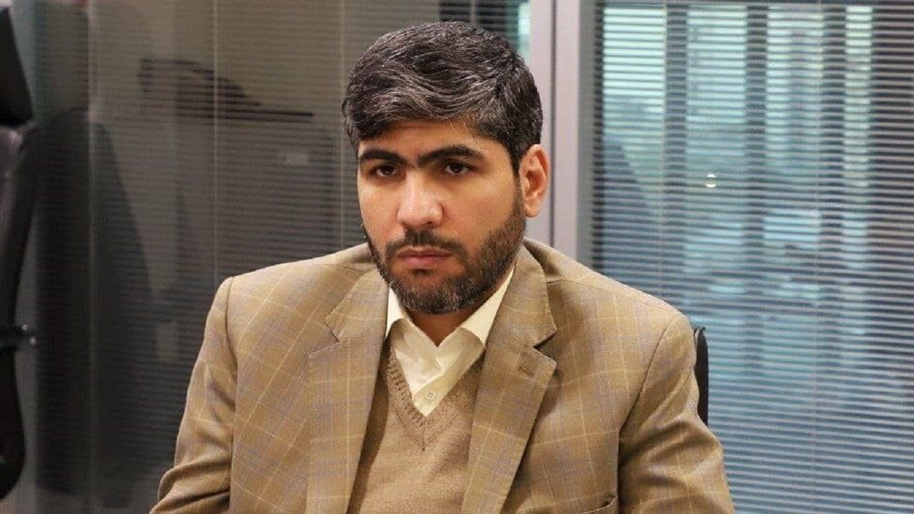 به هم ریختن مرز حق و باطل هدف اساسی فتنه گران است