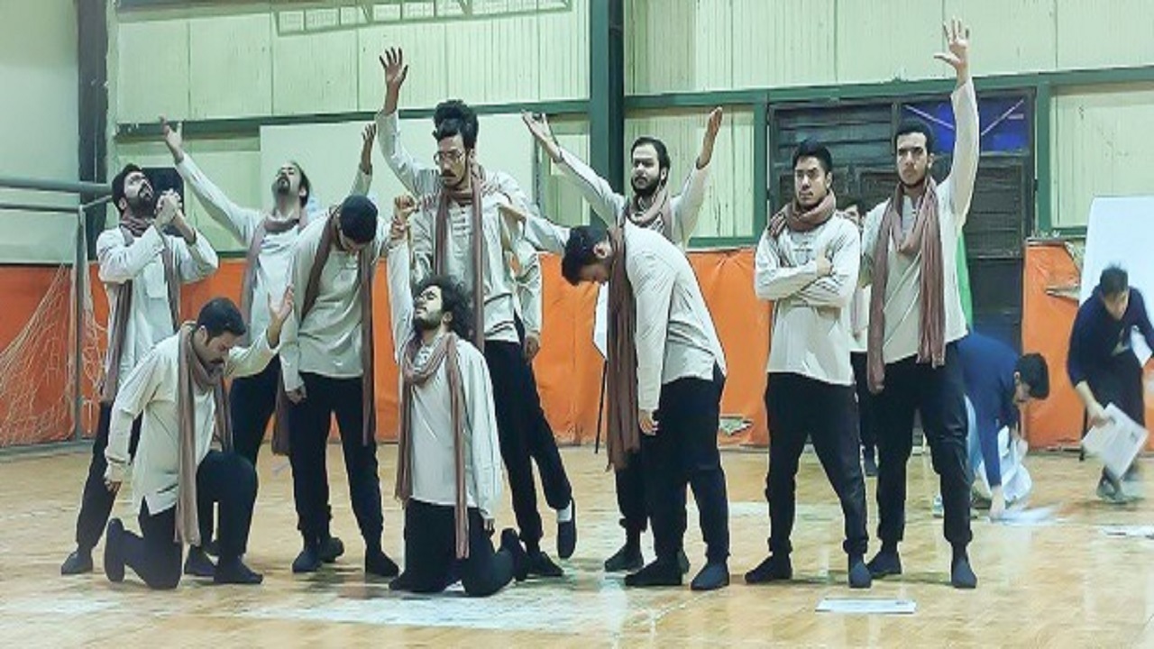 اجرای نمایش بی کلام «مجاوران» در قم