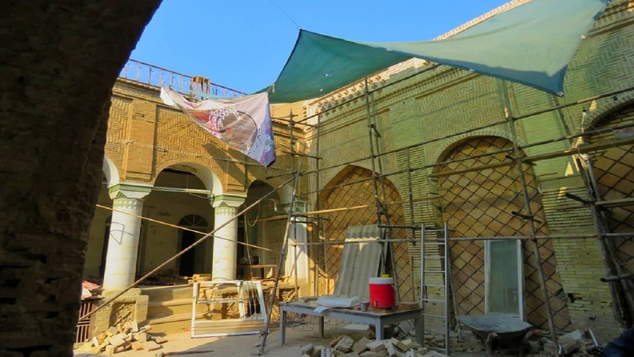 آغاز مرمت اضطراری خانه تاریخی چهارمحالی در شوشتر